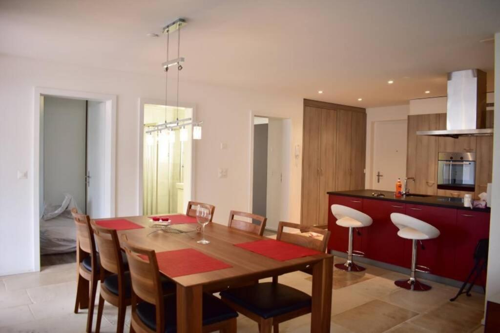 Modern Apartment 모던 펜션 อินเทอร์ลาเคน ภายนอก รูปภาพ